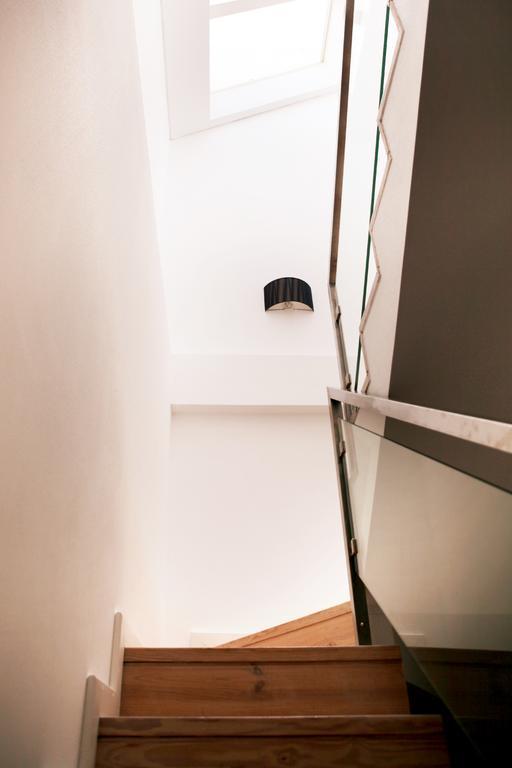 Apartment Triplex With Garage - Praca Das Flores Lisbon